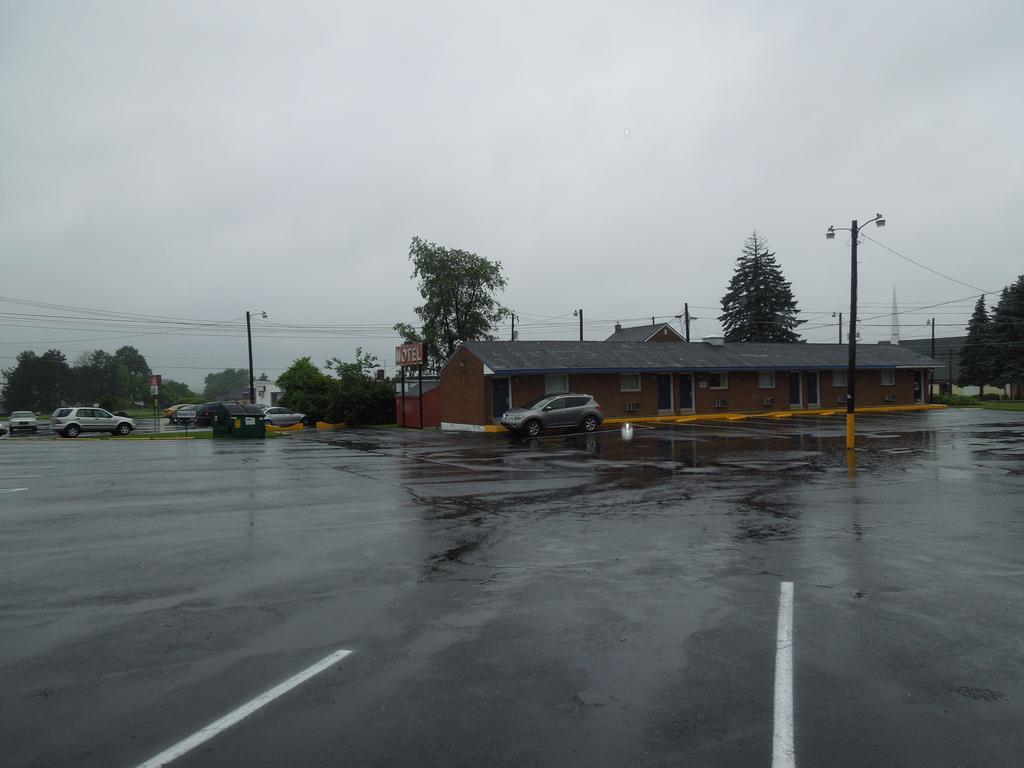 Red Carpet Inn - Allentown Exterior foto